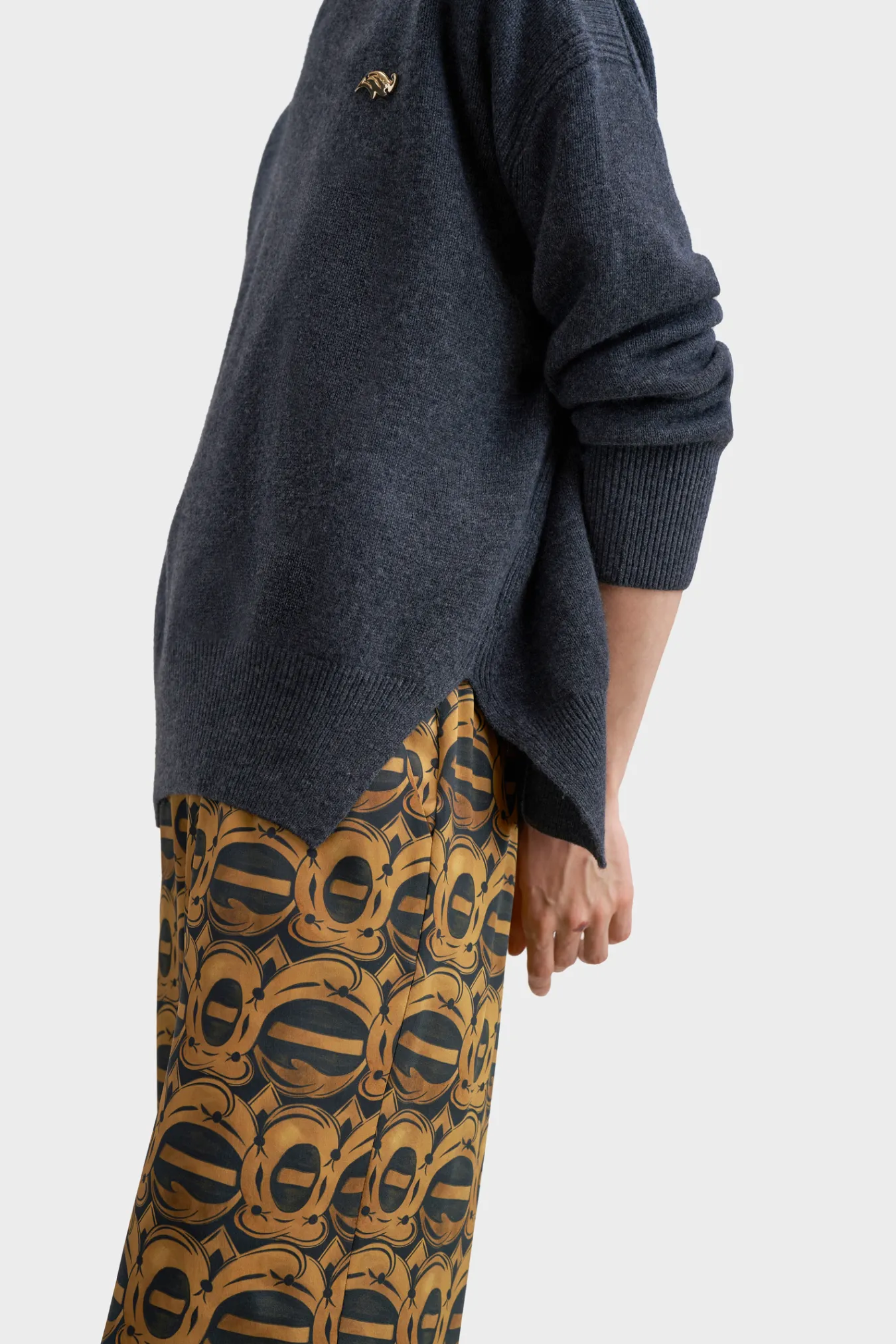 Удлиненный джемпер из шерсти и кашемира