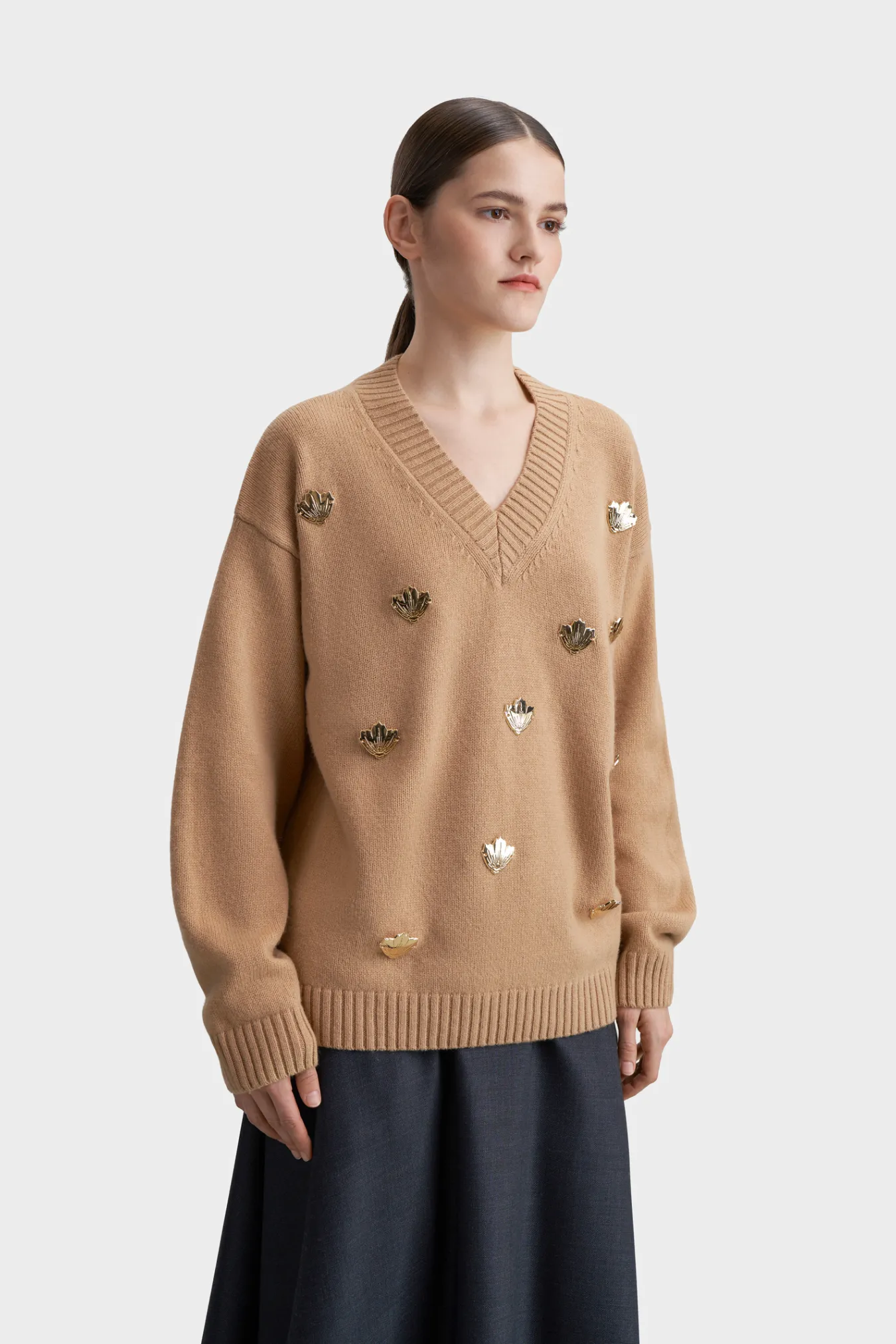 Джемпер из шерстяной пряжи