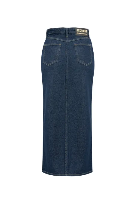 Джинсовая юбка с вышивкой