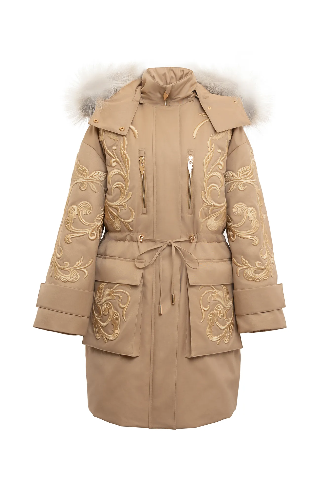 Парка с отделкой мехом куницы и лисы с вышитым орнаментальным рисунком