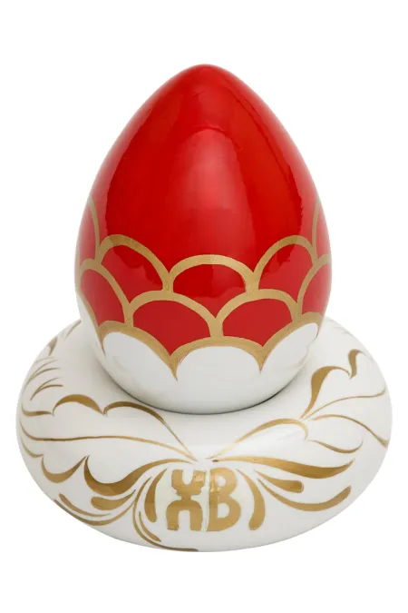 Яйцо пасхальное на круглой подставке