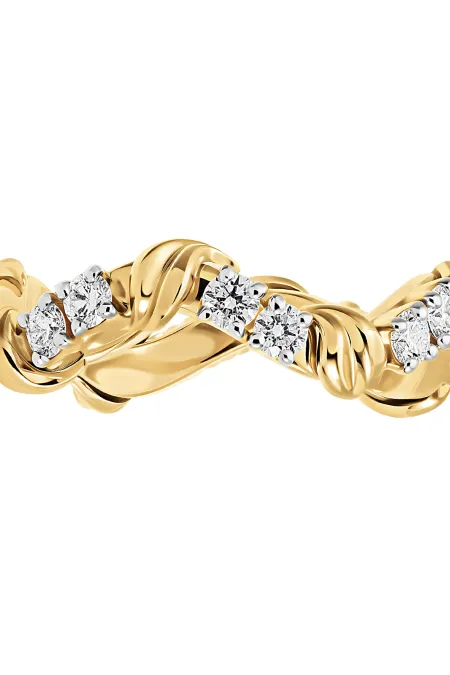 Кольцо из золота 585 пробы с бриллиантами