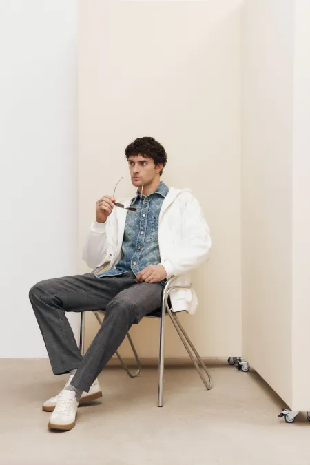 Классические брюки прямого силуэта