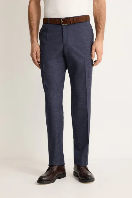 Классические брюки прямого силуэта