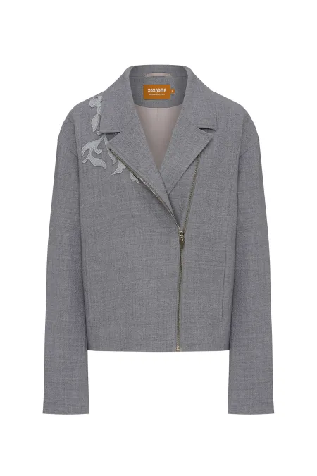 Однобортный жакет с вышивкой