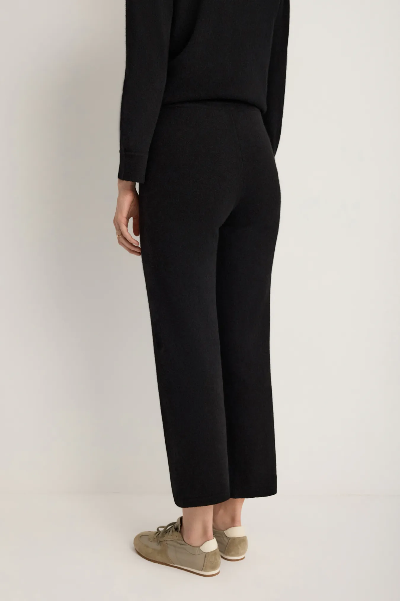 Трикотажные брюки из 100% кашемира