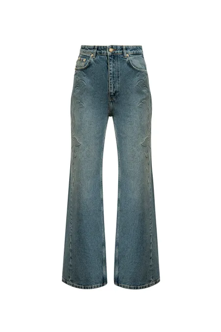 Джинсы с рельефным рисунком