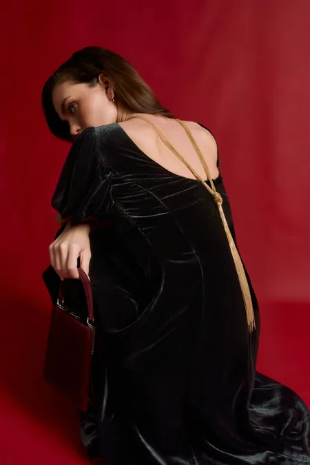 Платье макси из бархата