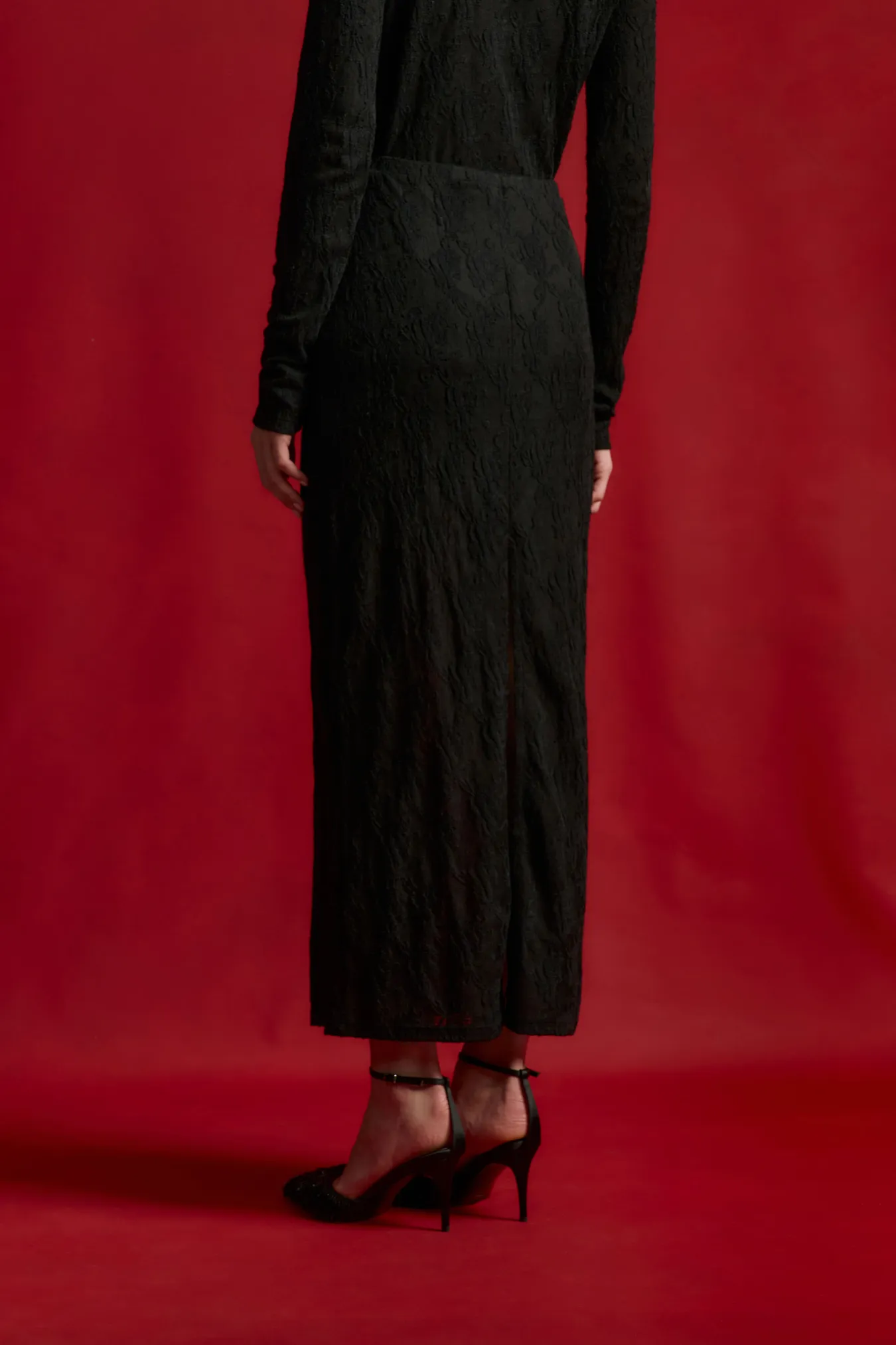 Полупрозрачная юбка с вышивкой