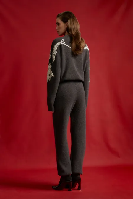 Комбинезон из 100% кашемира с вышивкой