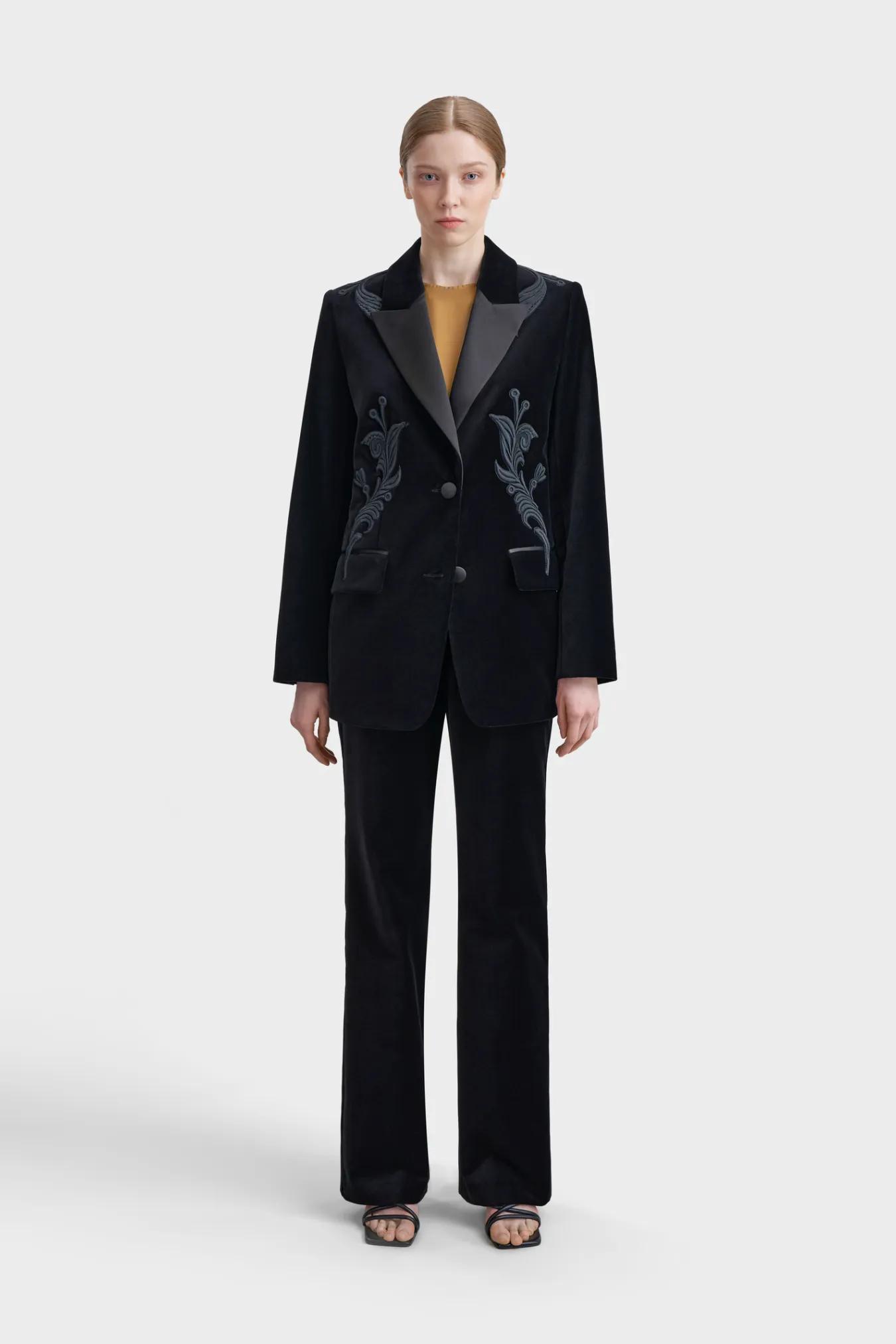 Бархатный жакет