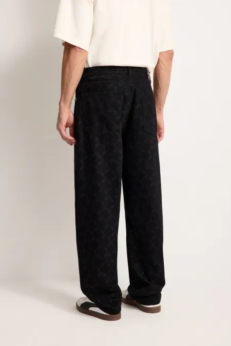 Джинсы с паттерном