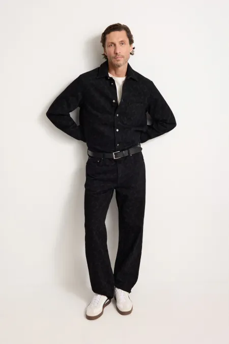 Джинсы с паттерном