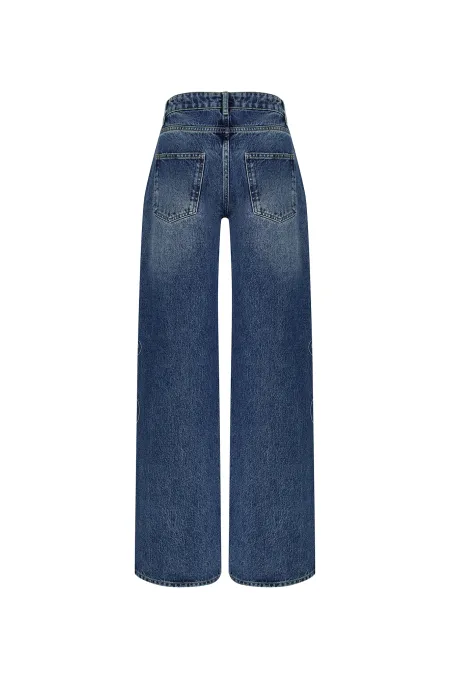 Джинсы с вышивкой