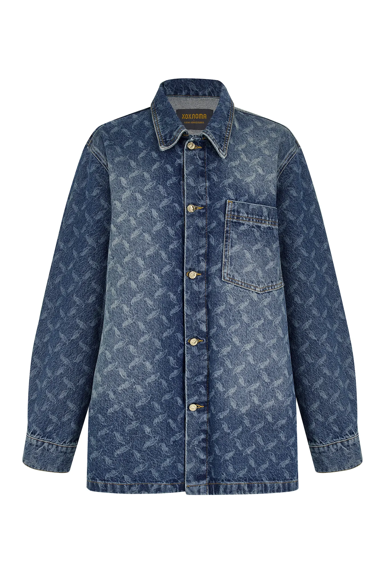 Женская рубашка с паттерном