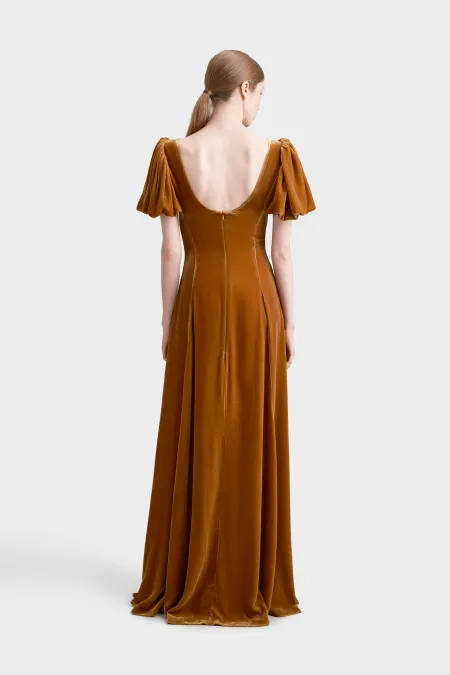 Бархатное платье