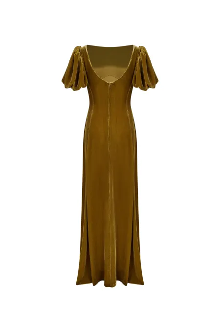 Бархатное платье