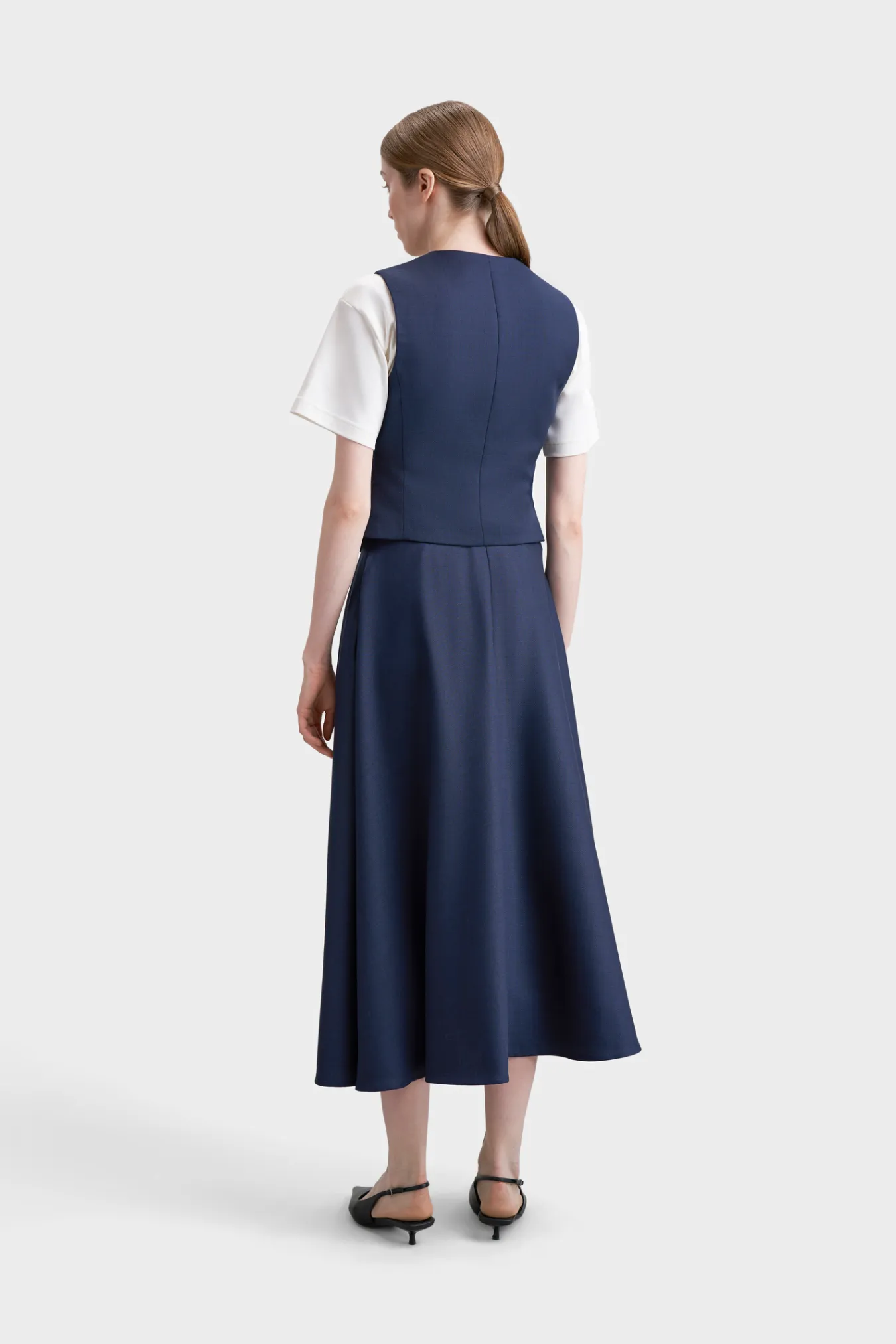 Шерстяной жилет