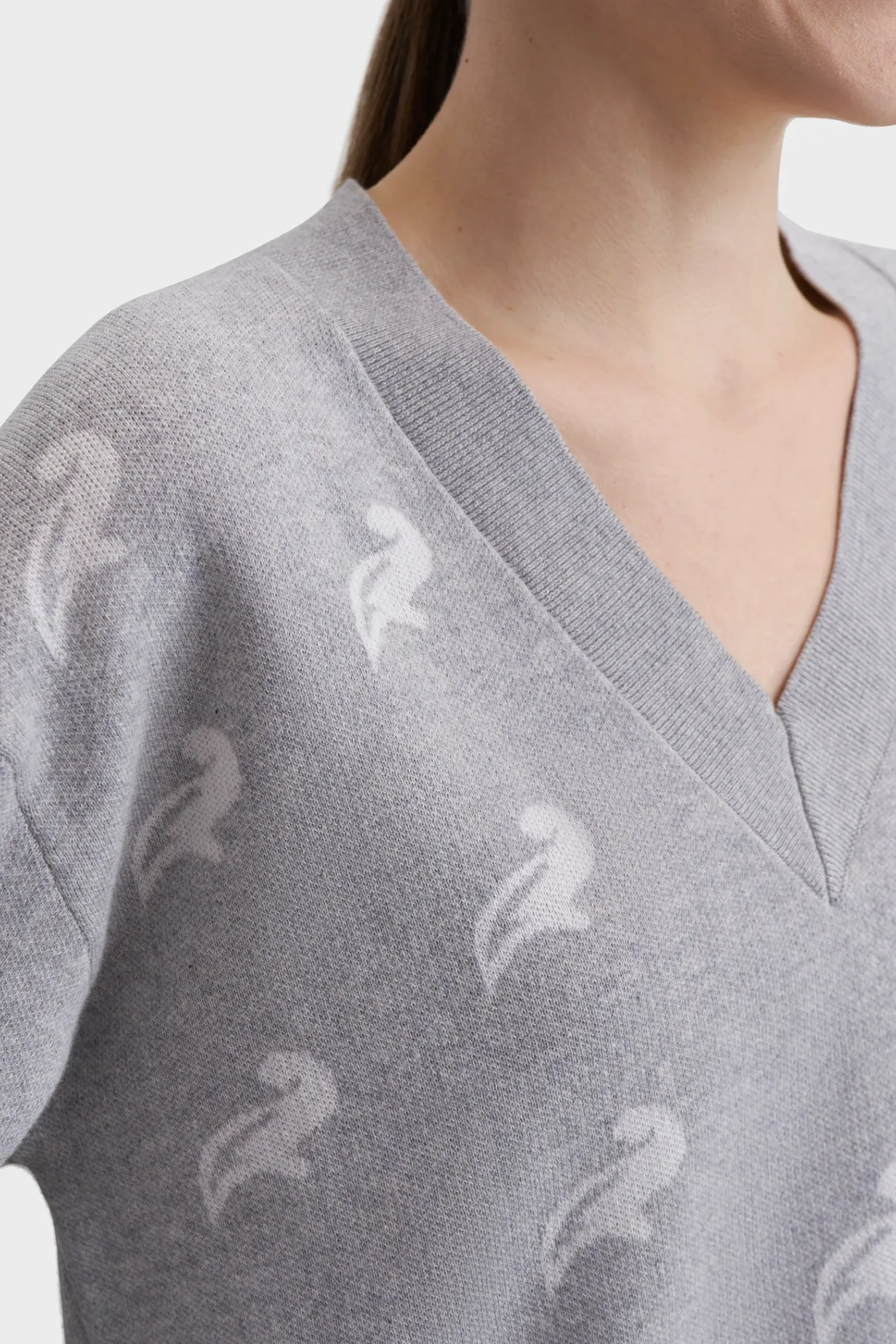 Трикотажный джемпер