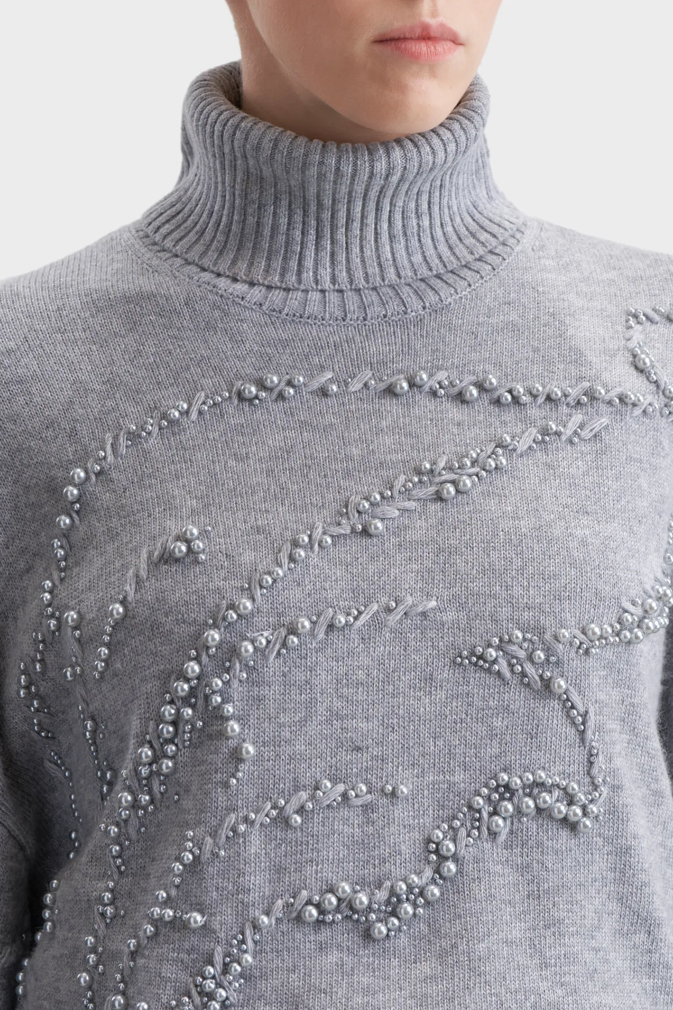 Джемпер из полушерстяной пряжи