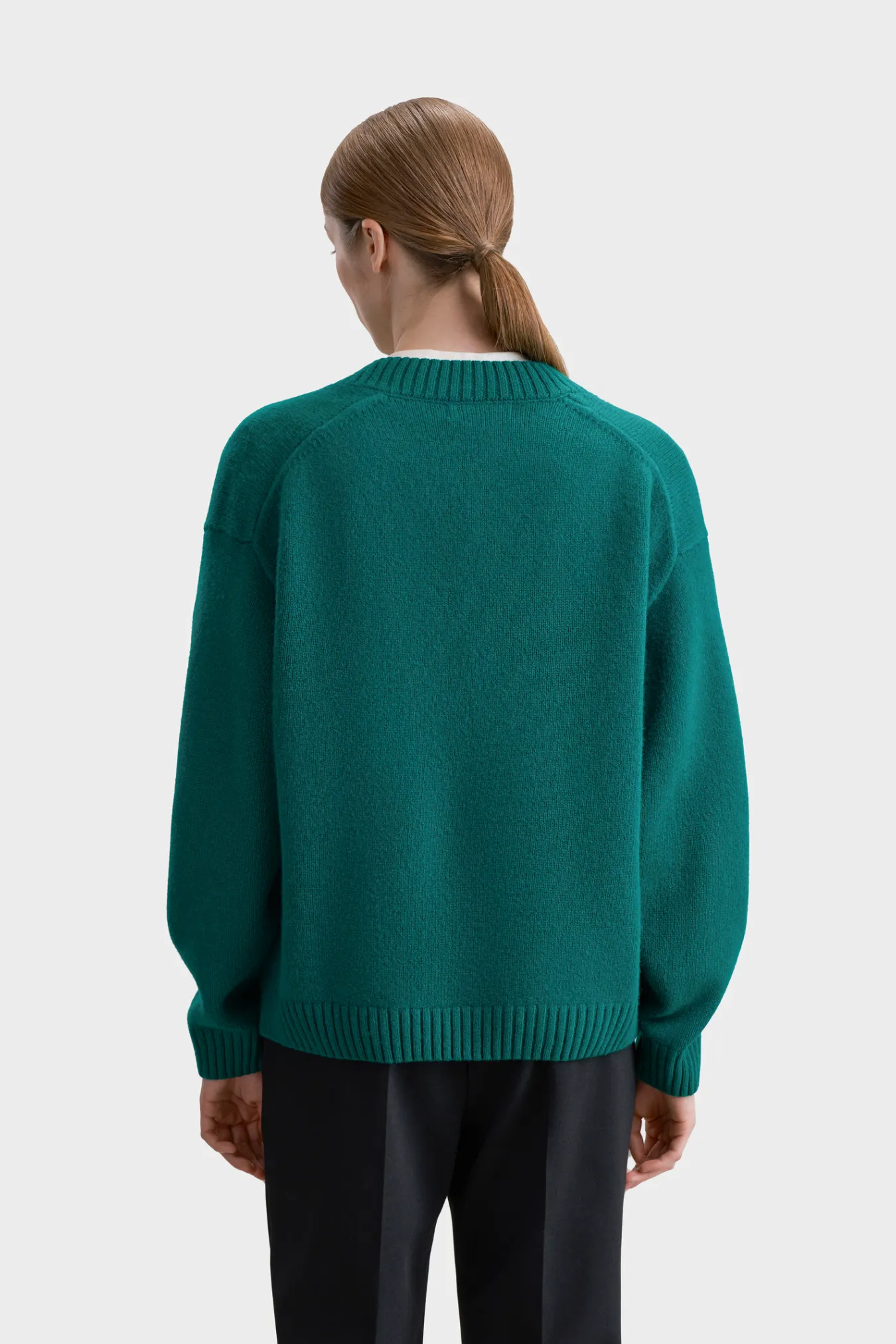 Джемпер из полушерстяной пряжи