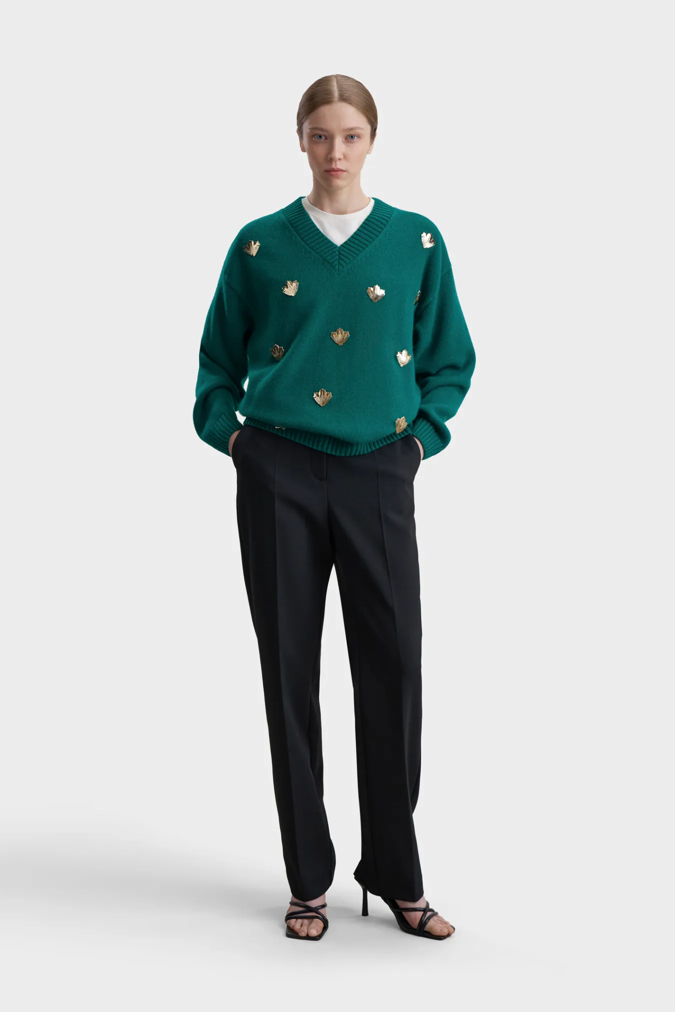 Джемпер из полушерстяной пряжи