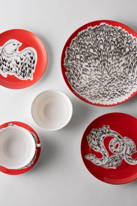 Тарелка пирожковая, коллекция «Перья на красном»