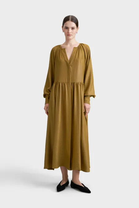 Миди-платье