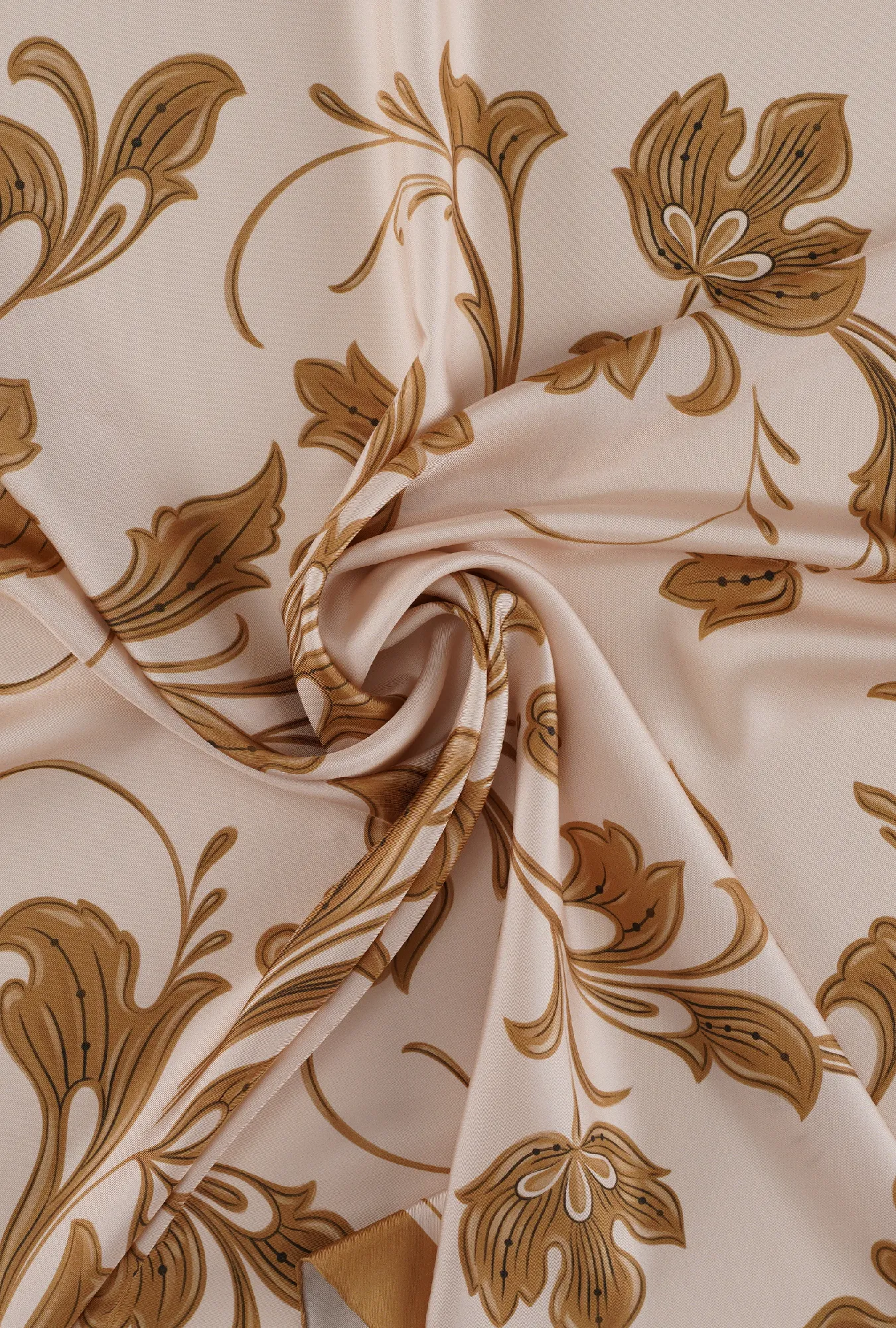 Шёлковый платок