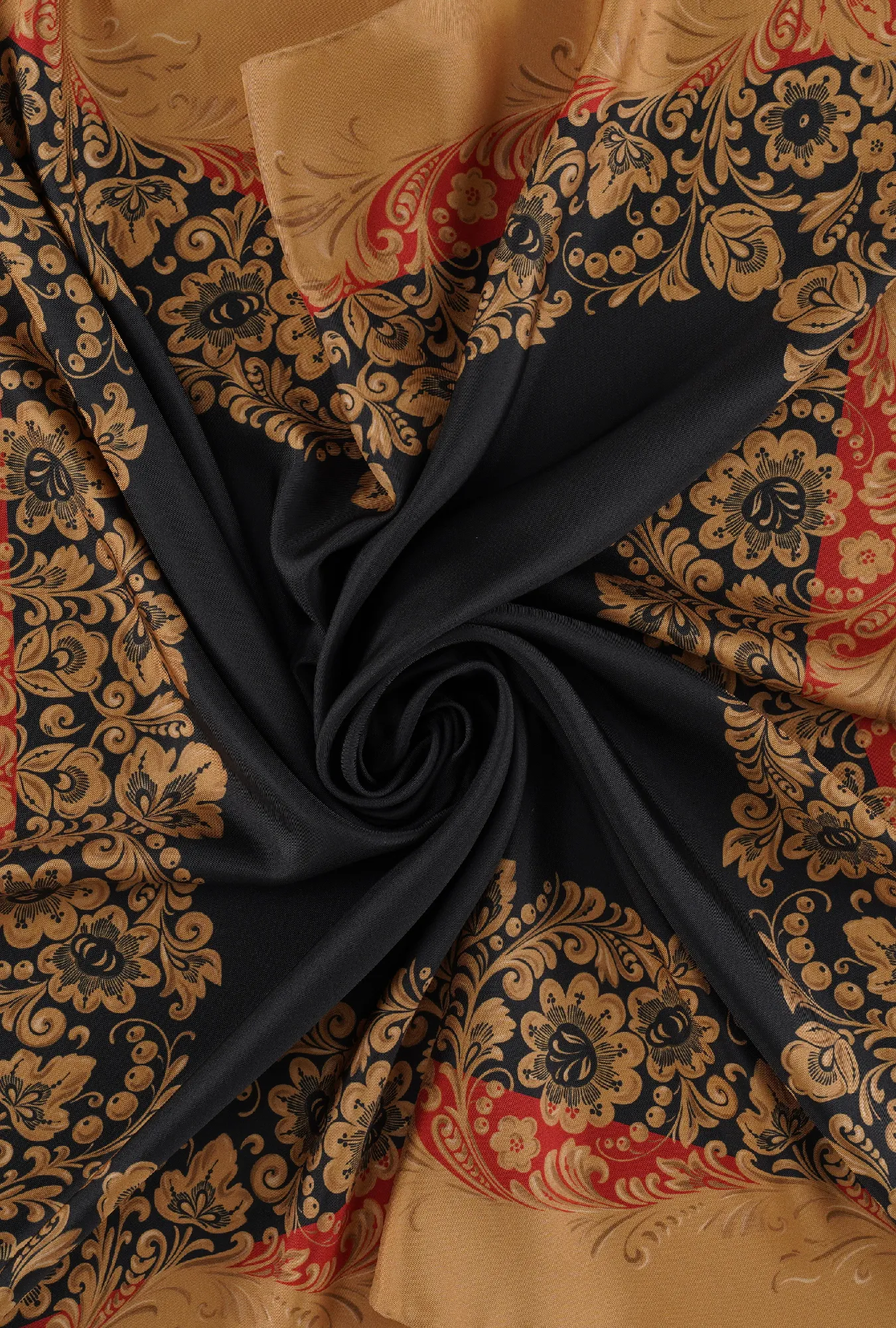 Шёлковый платок