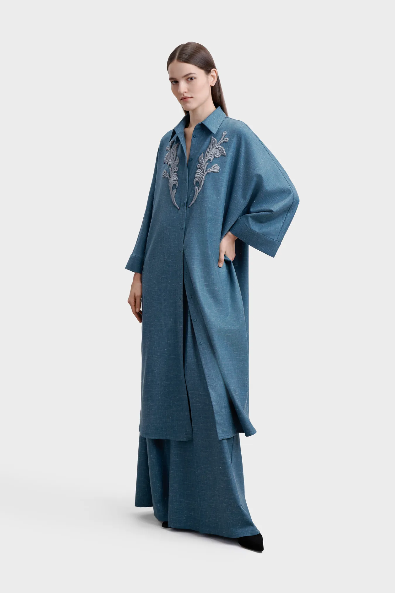 Платье-рубашка из шерсти