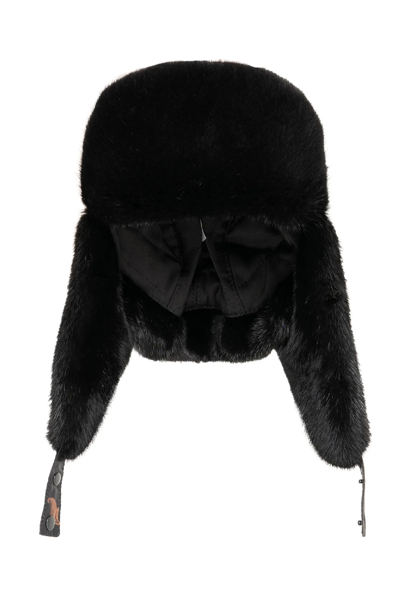 Женская шапка из меха