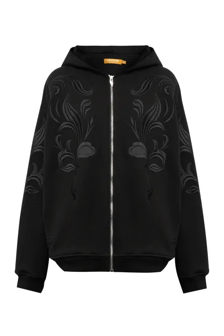 Детское худи на молнии с вышивкой