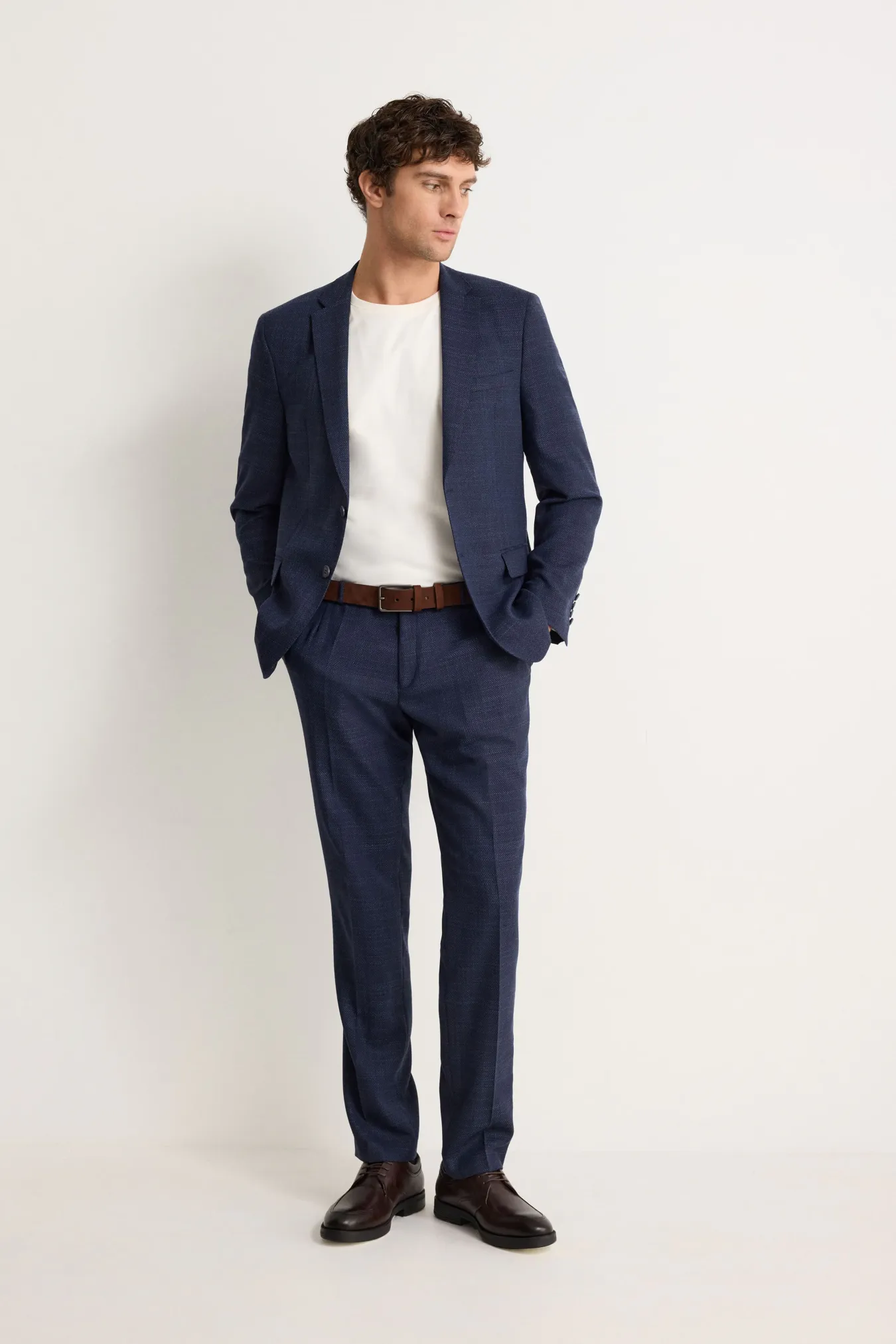 Классические брюки из премиальной шерсти