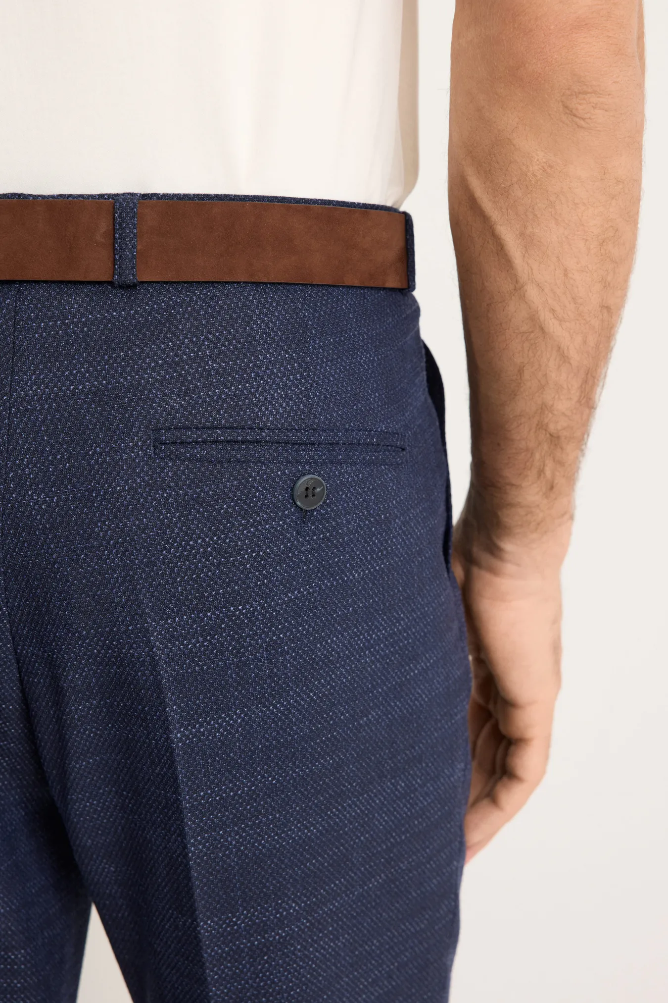 Классические брюки из премиальной шерсти